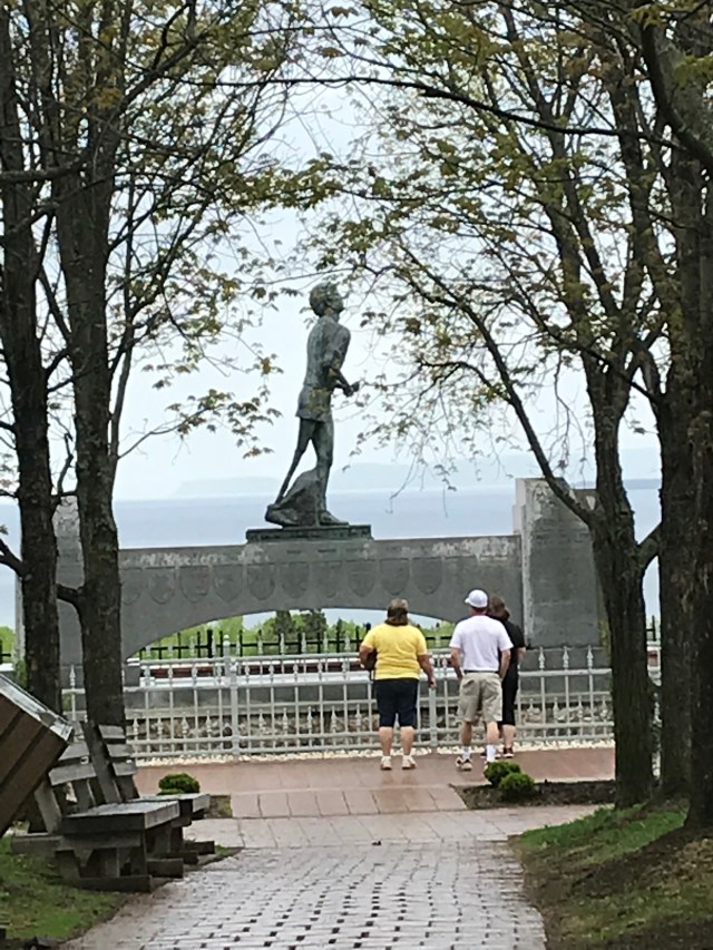 492DE4D5-4E1B-4C4B-AB5F-CFF0D5873A53