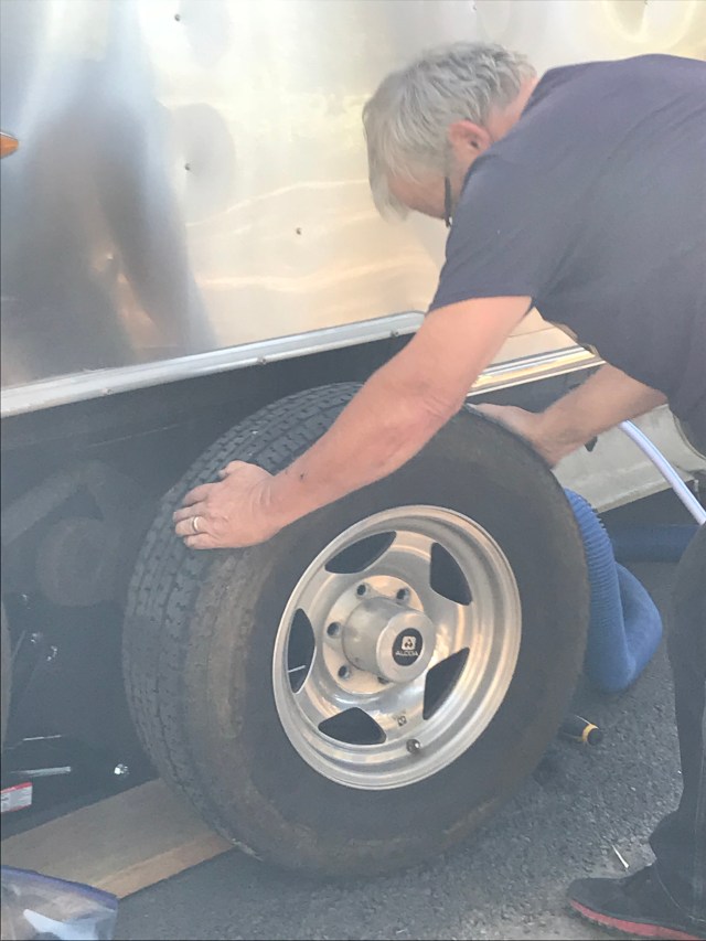 B4D4DF31-9CC6-449A-B41C-17F9257B71CE